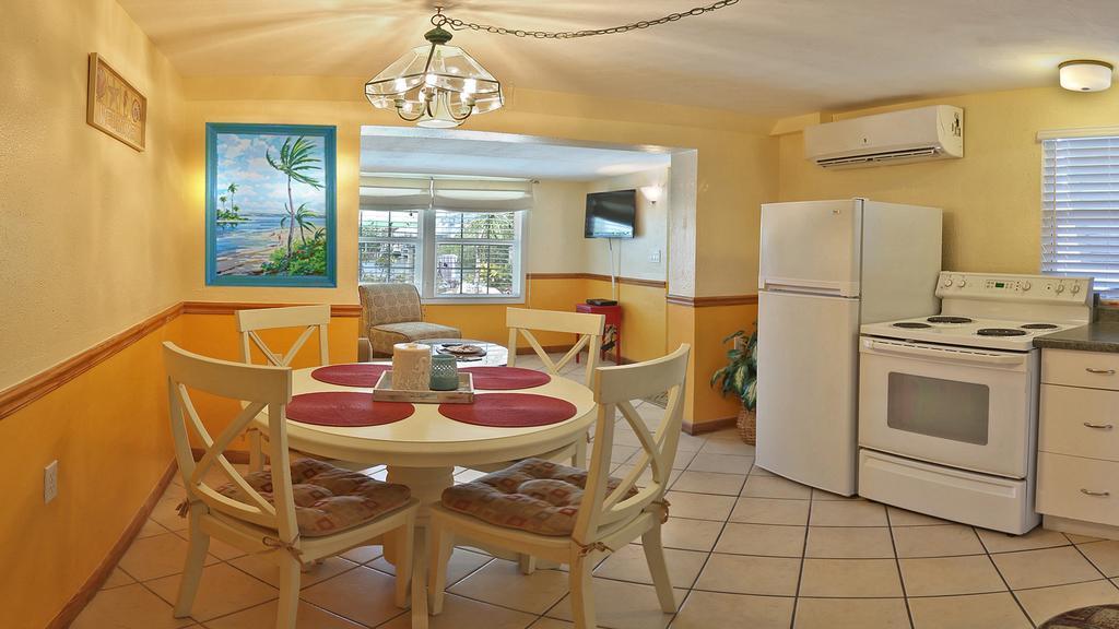 Manatee Bay Inn Fort Myers Beach Esterno foto