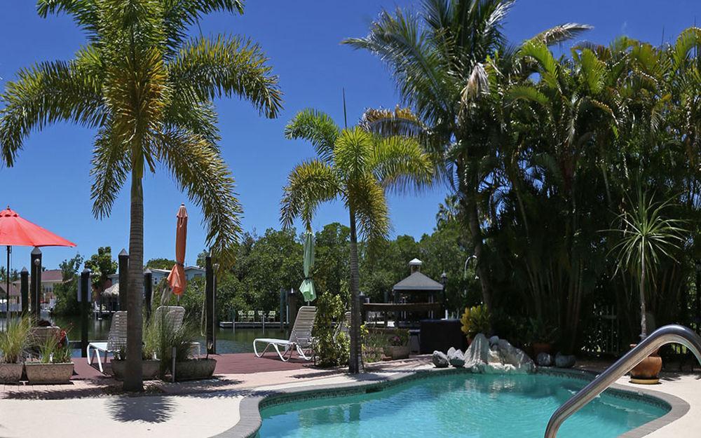 Manatee Bay Inn Fort Myers Beach Esterno foto