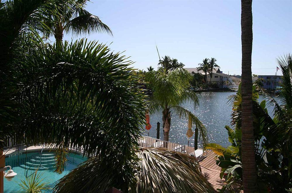 Manatee Bay Inn Fort Myers Beach Esterno foto
