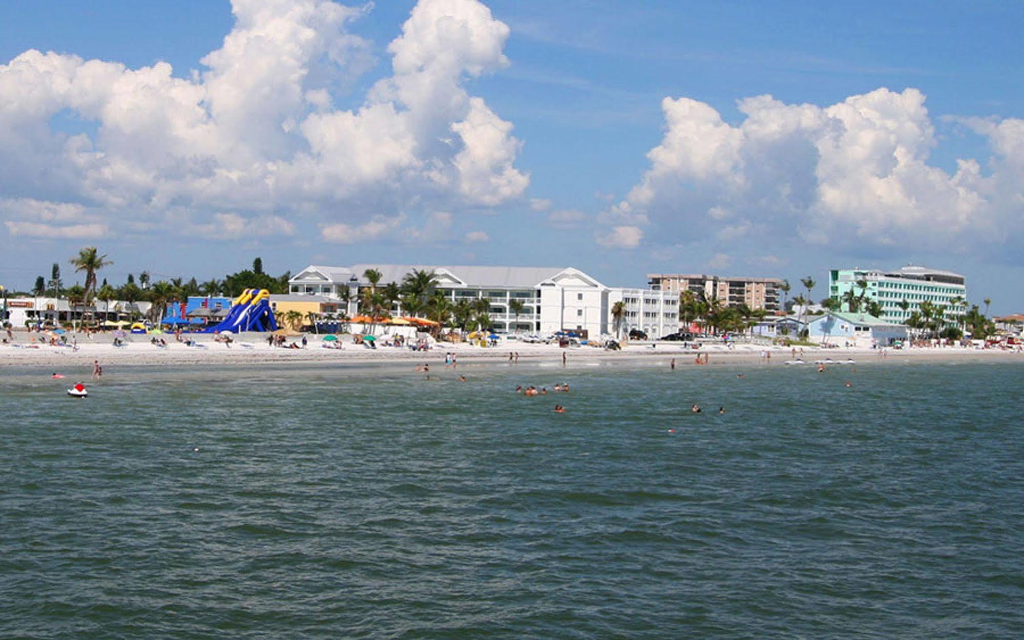 Manatee Bay Inn Fort Myers Beach Esterno foto