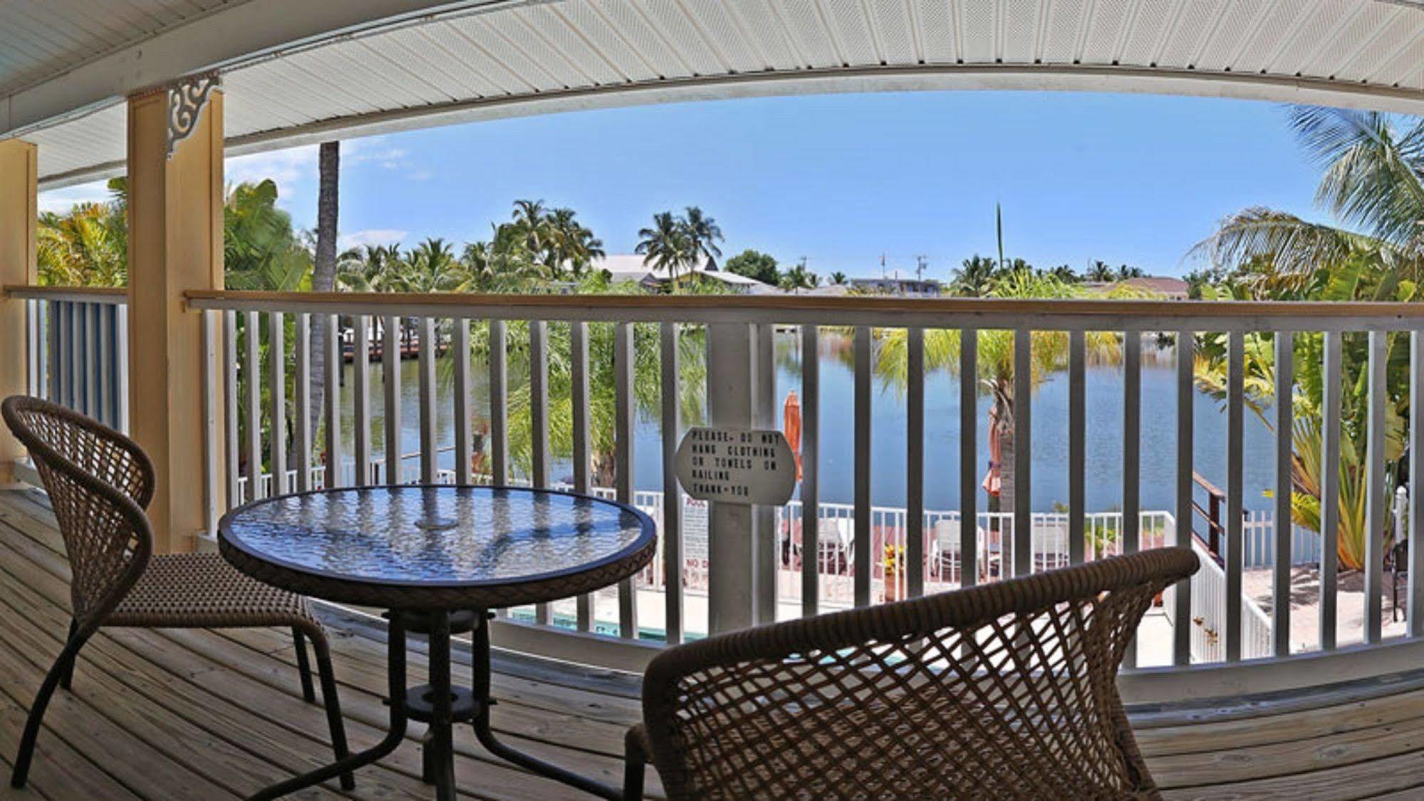 Manatee Bay Inn Fort Myers Beach Esterno foto