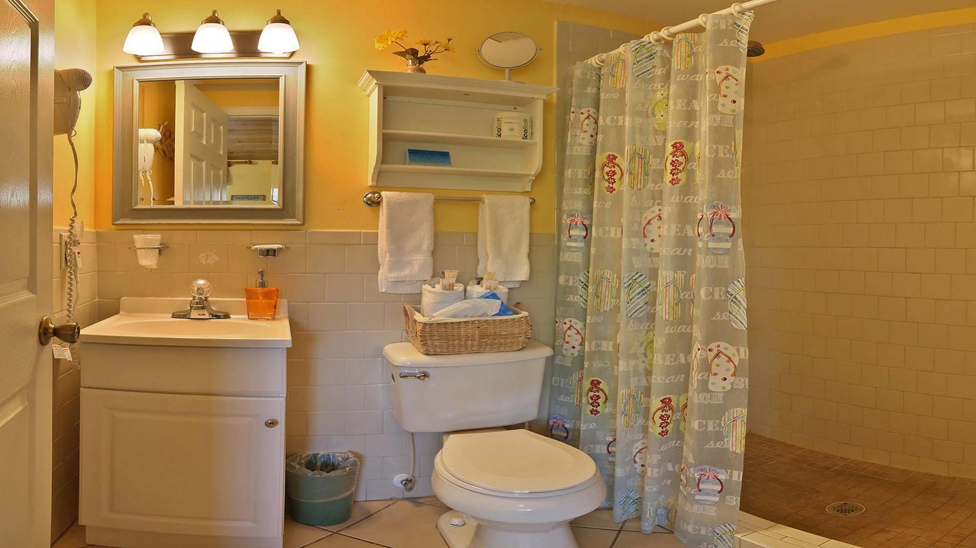 Manatee Bay Inn Fort Myers Beach Esterno foto